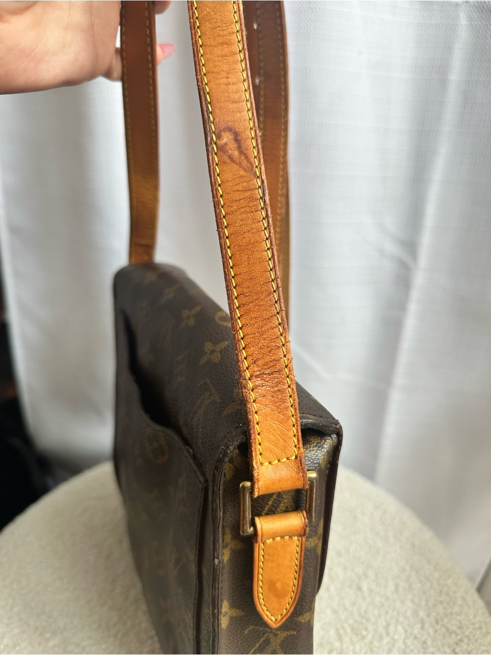 Louis Vuitton Saint Cloud GM – Vintage Monogram Shoulder Bag - Picture 11 of 16